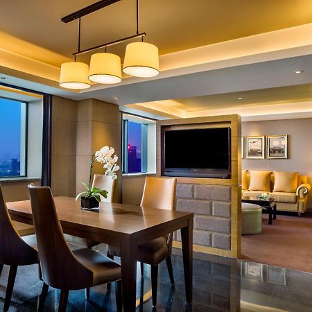 Sofitel Zhengzhou International Hotel Buitenkant foto